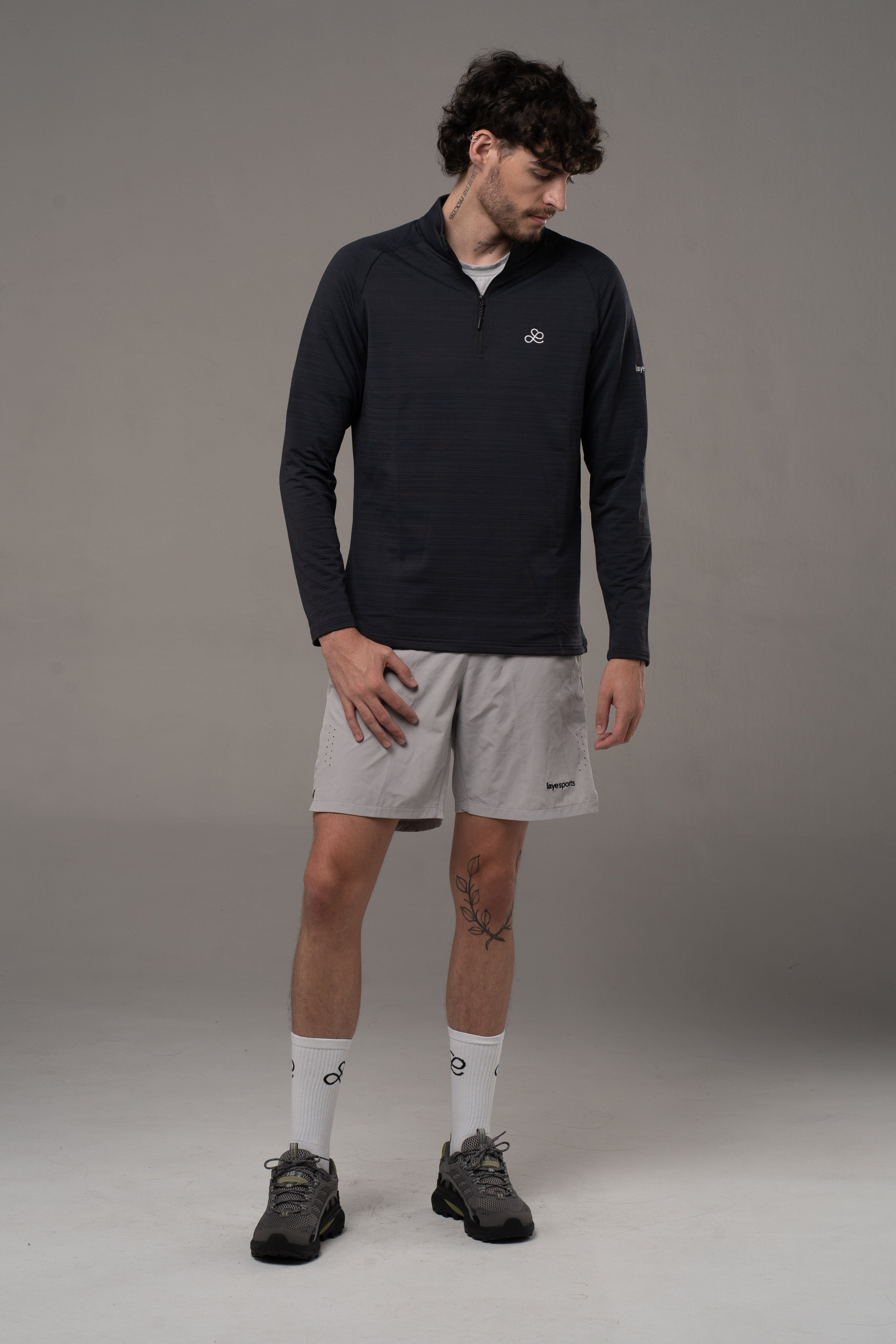 Performance Hybrid Quarter Zip - Dark Grey – laye sports